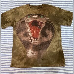 Cobra Graphic T-Shirt - Olive and Red